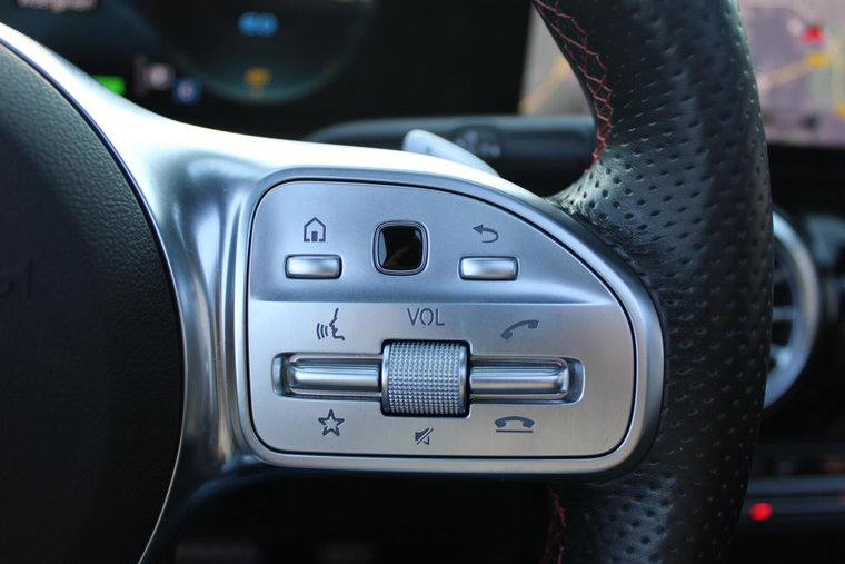 Vehicle Image 27
