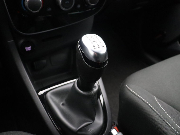 Vehicle Image 27