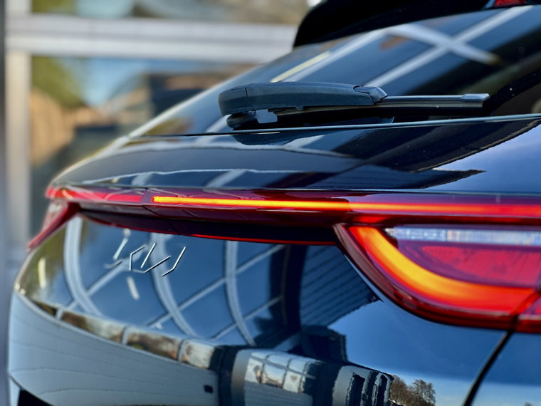 Vehicle Image 35
