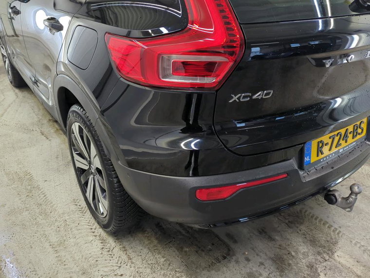 Vehicle Image 27