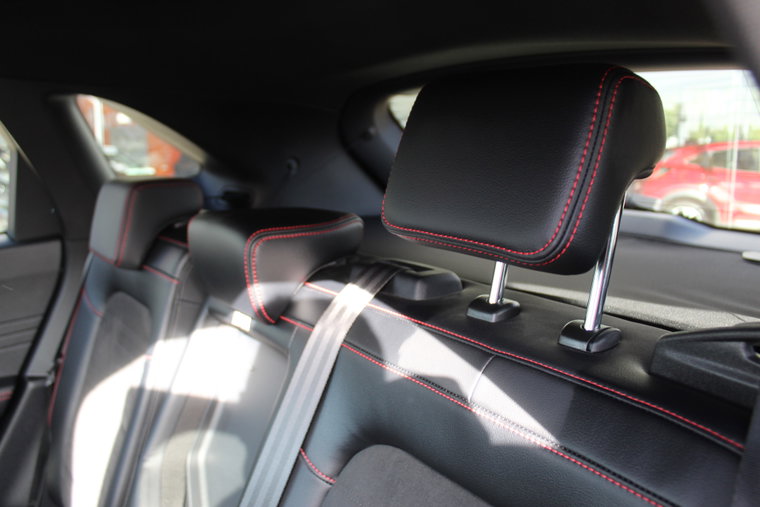 Vehicle Image 33