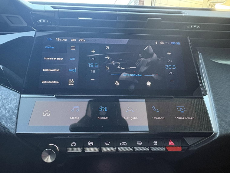 Vehicle Image 39