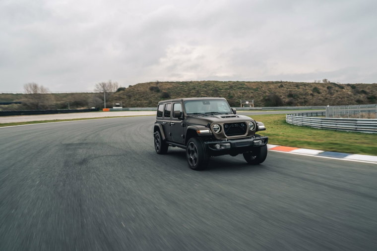 Vehicle Image 8