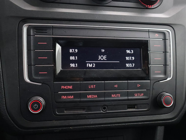 Vehicle Image 23