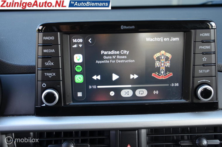 Vehicle Image 12