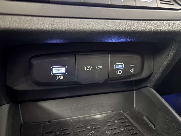 Vehicle Image 31