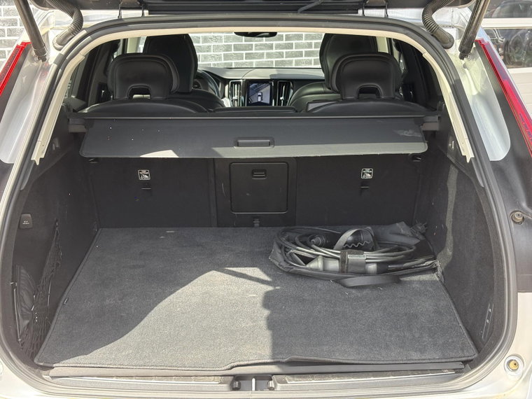 Vehicle Image 26