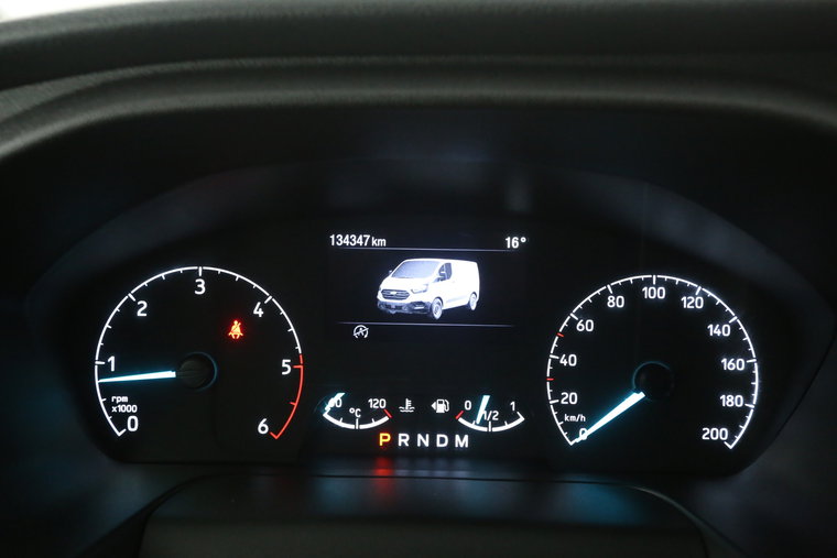 Vehicle Image 12