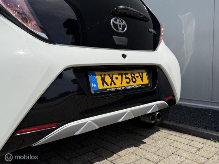Vehicle Image 39