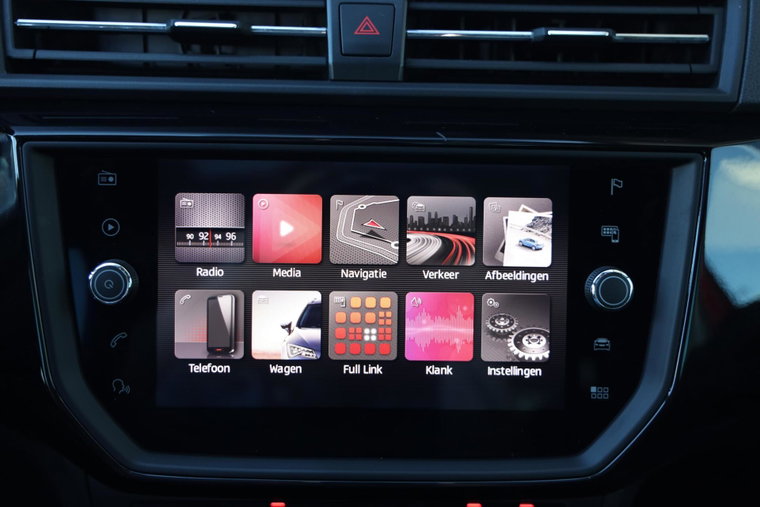 Vehicle Image 7