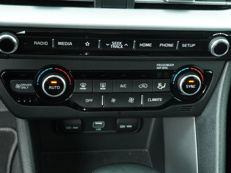 Vehicle Image 33