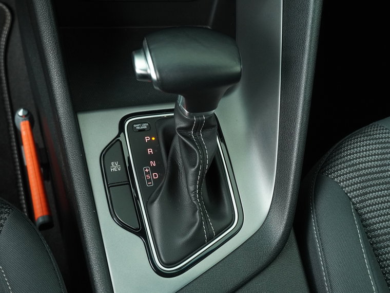 Vehicle Image 34