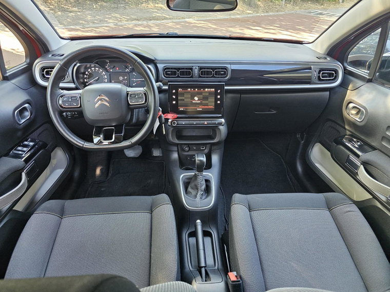 Vehicle Image 22