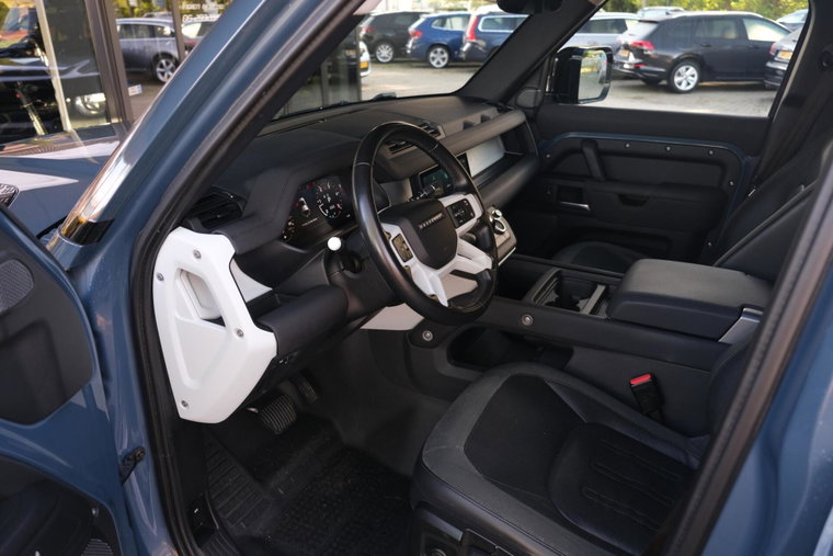 Vehicle Image 20