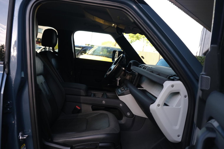 Vehicle Image 45