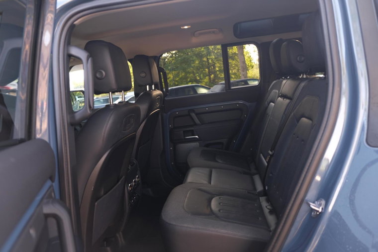 Vehicle Image 48
