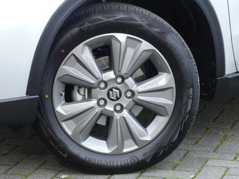 Vehicle Image 14