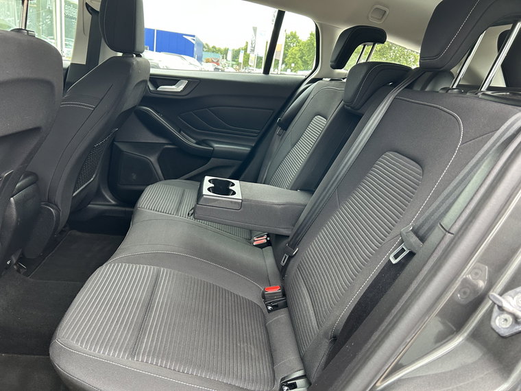 Vehicle Image 27