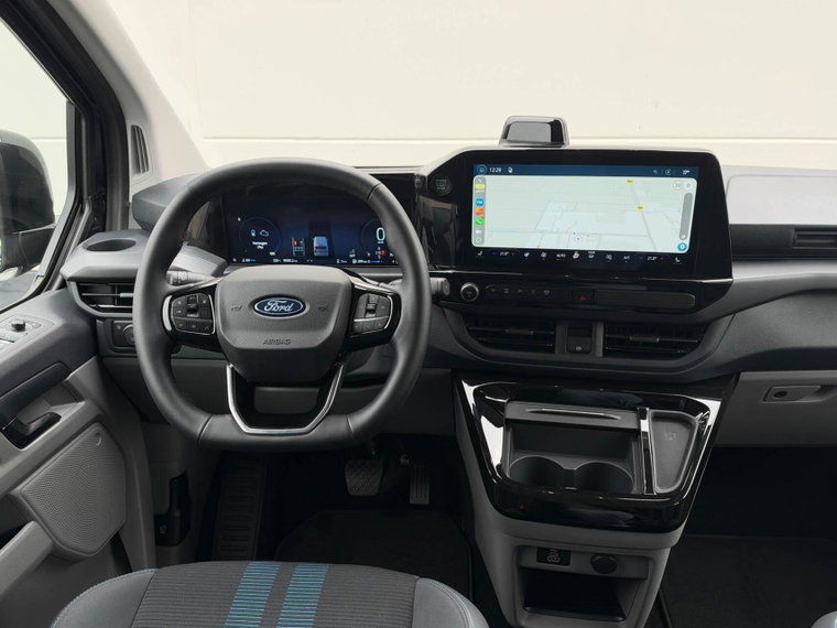 Vehicle Image 35