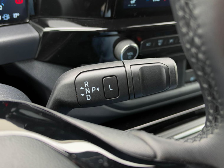 Vehicle Image 39