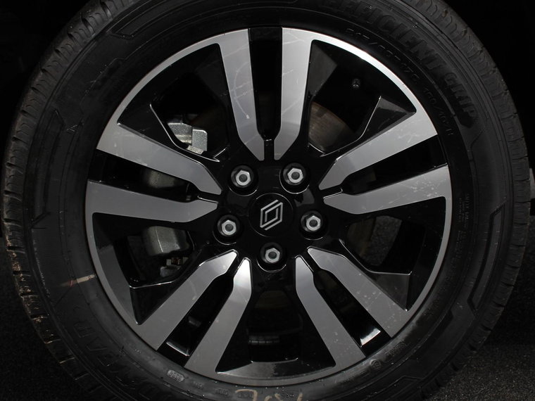 Vehicle Image 36