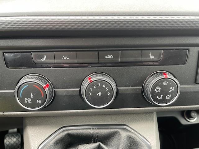 Vehicle Image 27