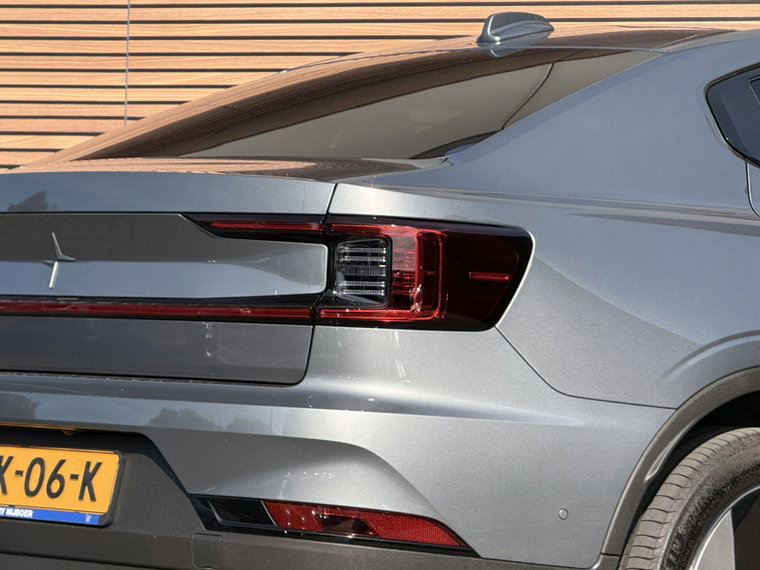 Vehicle Image 35
