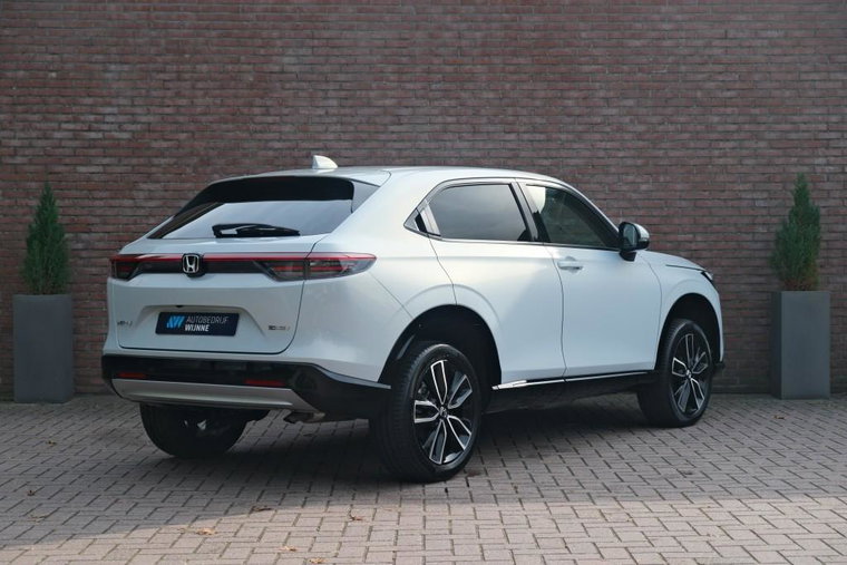 Vehicle Image 31