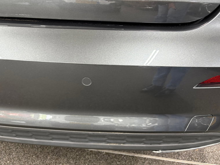 Vehicle Image 37