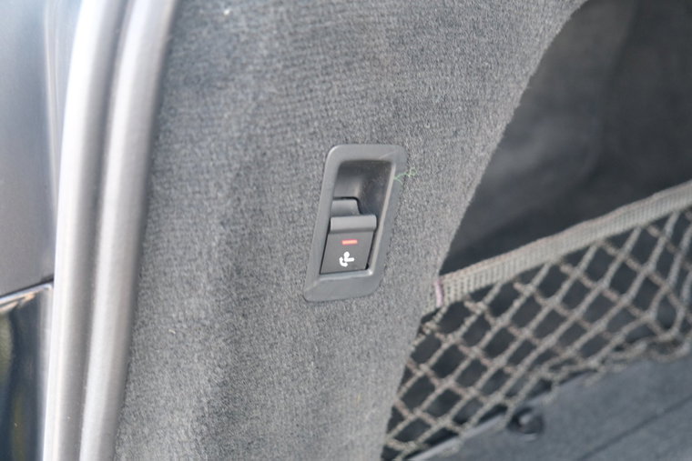 Vehicle Image 36