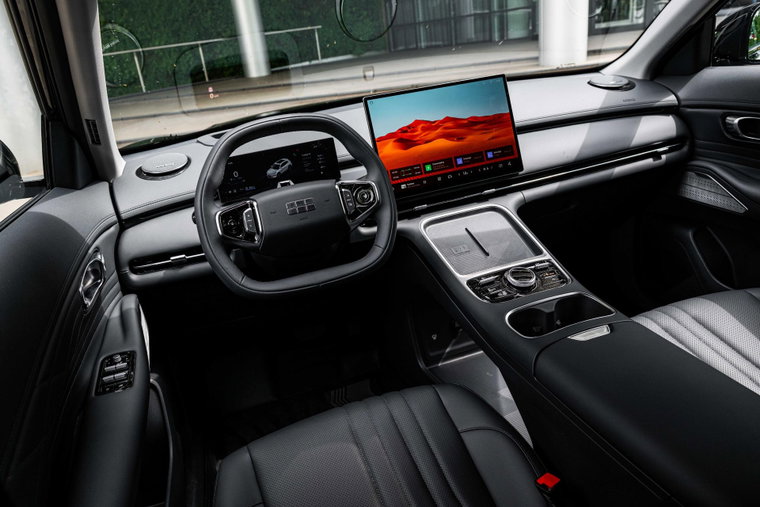 Vehicle Image 18