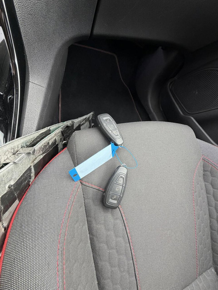 Vehicle Image 9