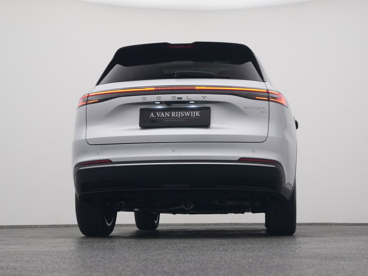 Vehicle Image 36