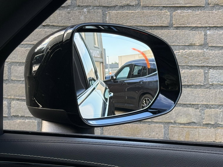 Vehicle Image 60