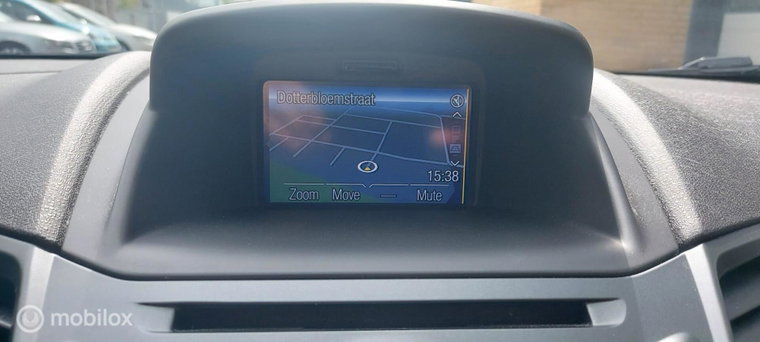 Vehicle Image 15
