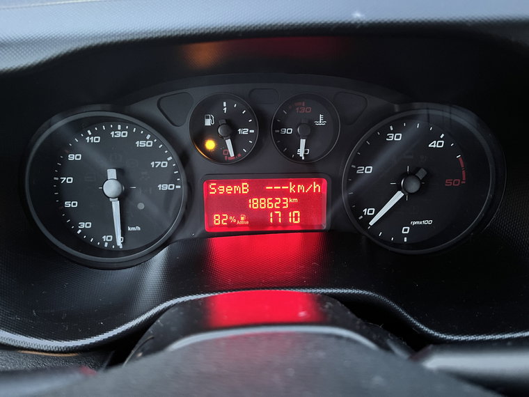 Vehicle Image 40