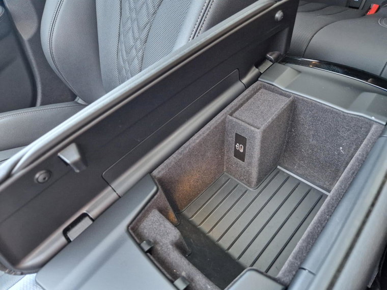 Vehicle Image 51