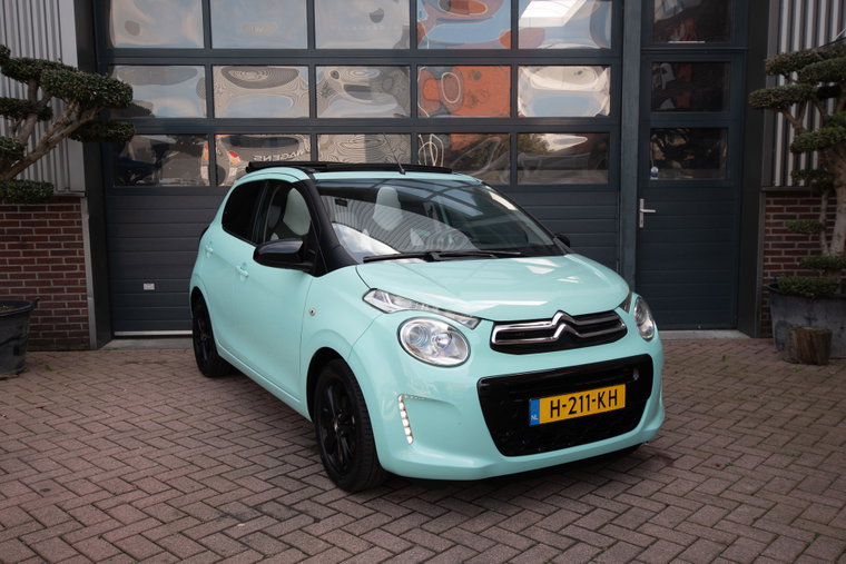 Vehicle Image 7