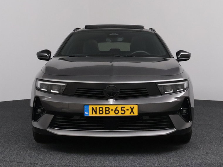 Vehicle Image 42