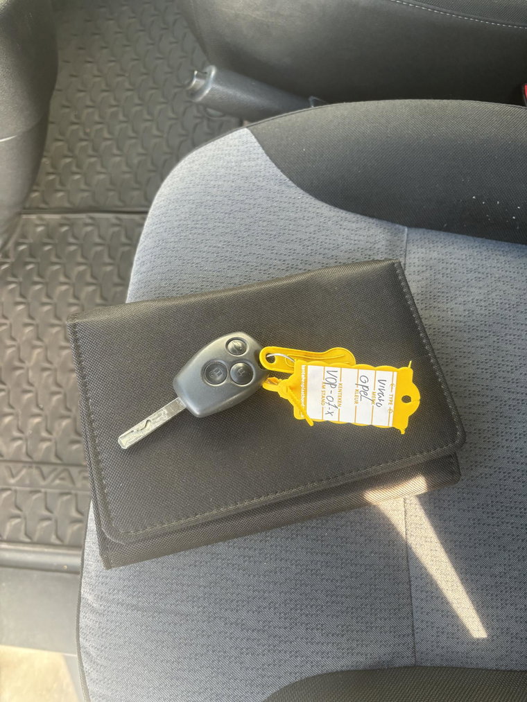 Vehicle Image 22
