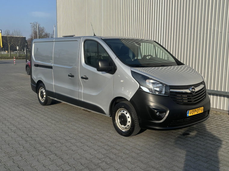 Vehicle Image 26