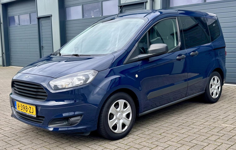 Vehicle Image 6