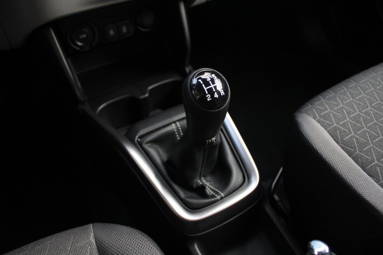 Vehicle Image 18