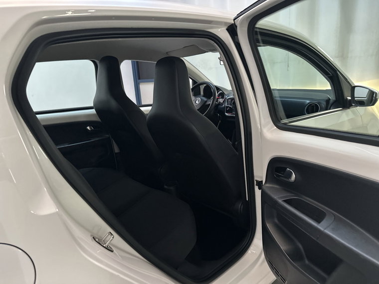 Vehicle Image 17