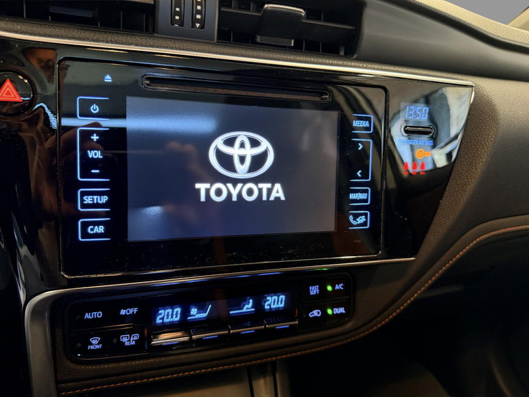 Vehicle Image 17