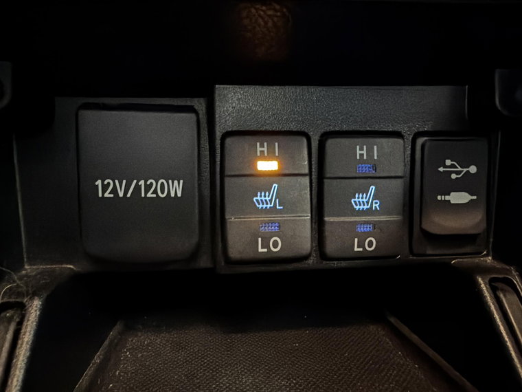 Vehicle Image 35
