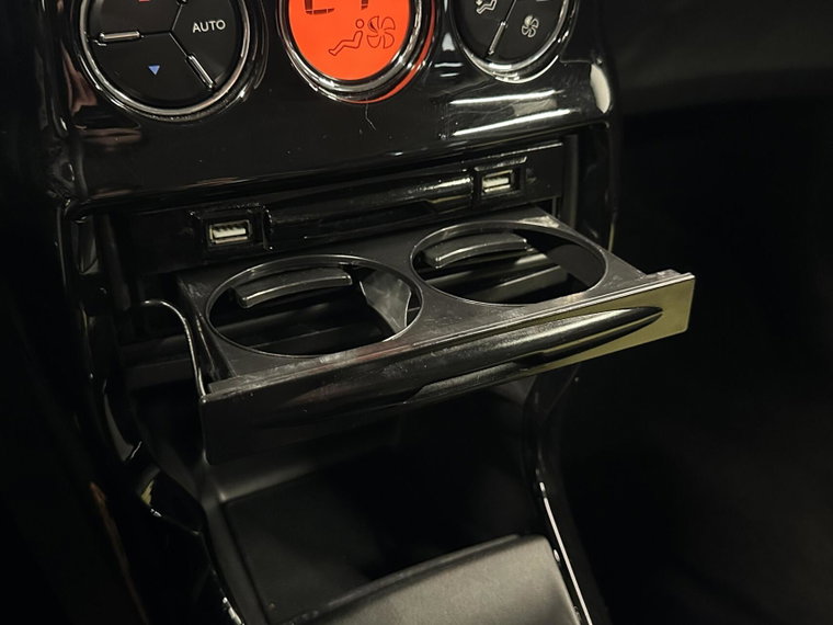 Vehicle Image 40
