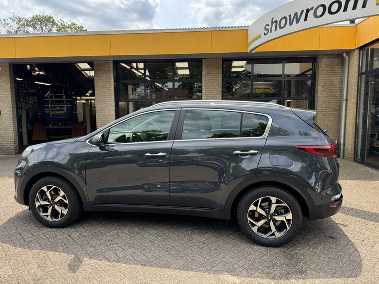 Vehicle Image 21