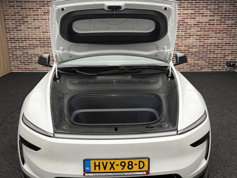Vehicle Image 36