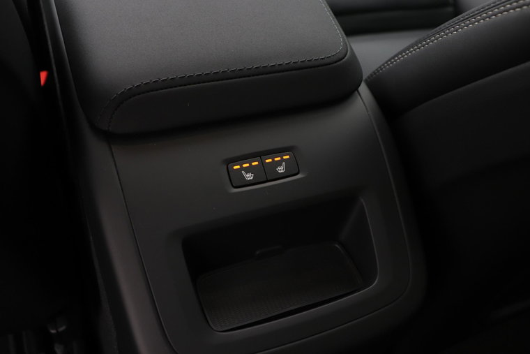 Vehicle Image 52